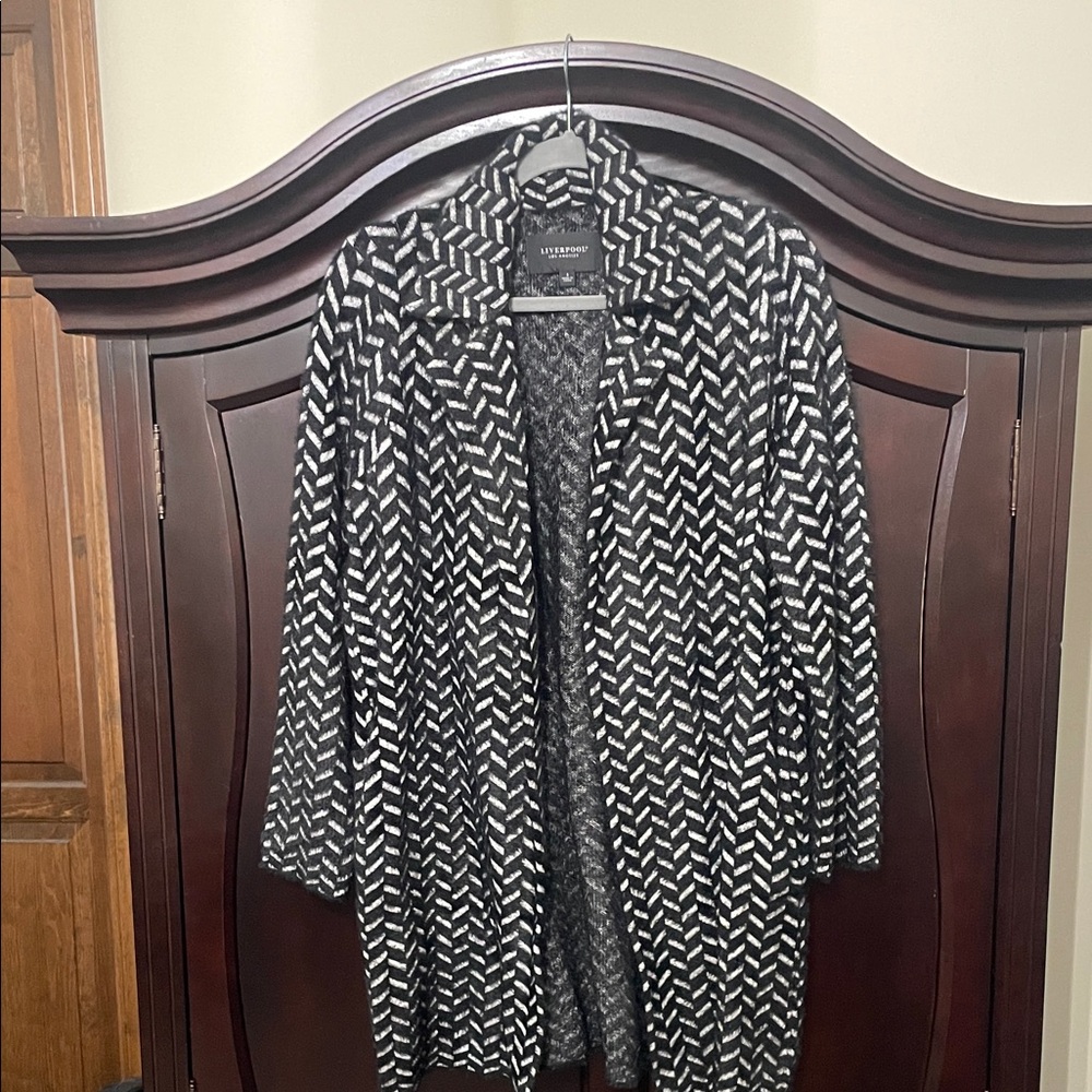 Liverpool Black and White Patterned Trench Coat